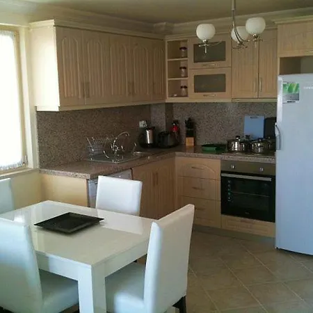 Royal Heights Apartament