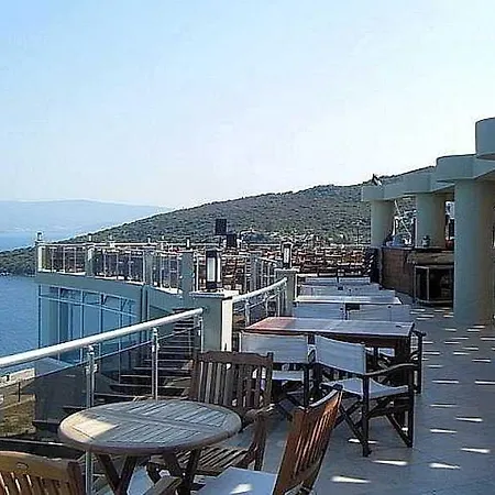 Apartamento Royal Heights